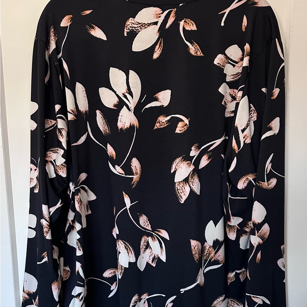 Zac&Rachel Blouse - Picture 2 of 4